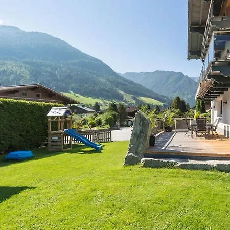 Maximilian Apartmenthaus 2-6 People Holiday home *